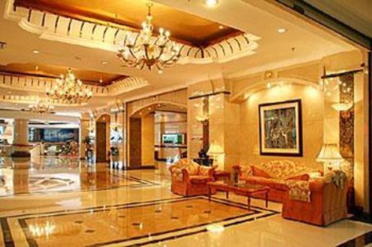 Green Land Hotel Kunming Interieur foto